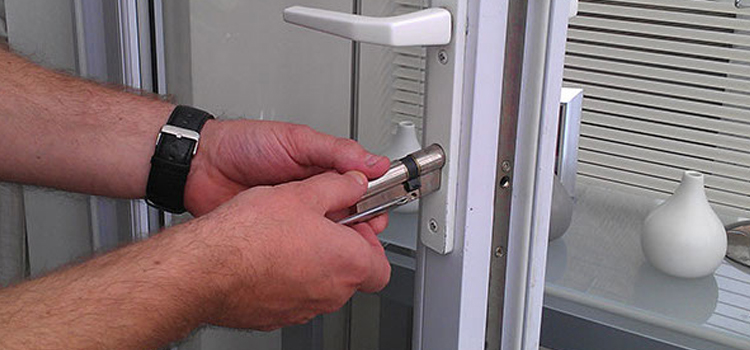 Commercial Door Lock Repair in Bear Valley Springs